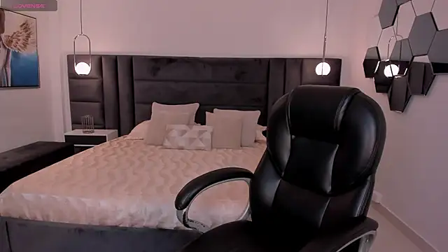 LexieWayne online show from 02.17.25