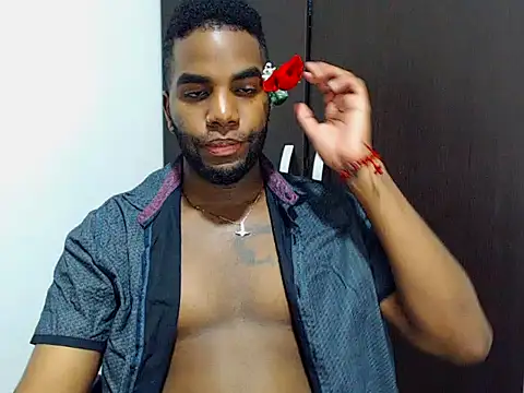 Snapshot of Rene_hotman chatting on 10.22.25 Rene hotman online show from 10.22.25