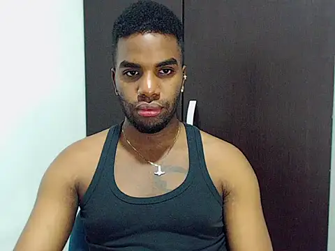 Snapshot of Rene_hotman chatting on 11.08.25 Rene hotman online show from 11.08.25