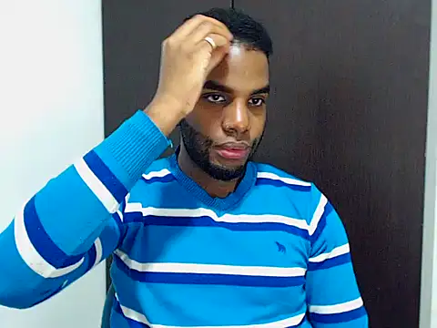 Snapshot of Rene_hotman chatting on 11.16.25 Rene hotman online show from 11.16.25