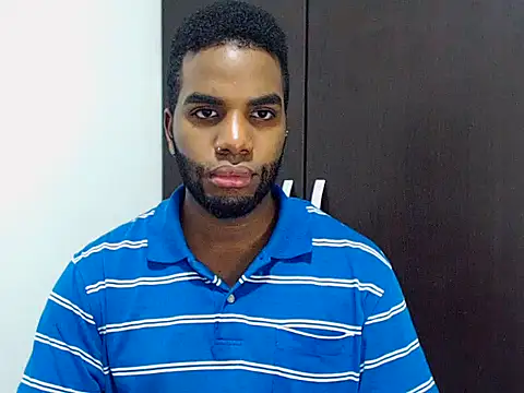 Snapshot of Rene_hotman chatting on 11.23.25 Rene hotman online show from 11.23.25