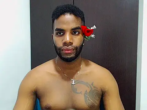 Snapshot of Rene_hotman chatting on 12.20.25 Rene hotman online show from 12.20.25