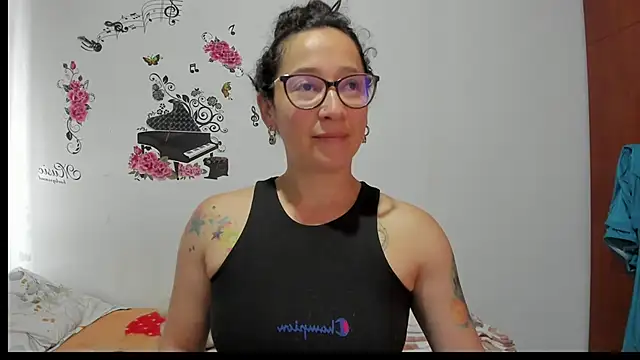 anthonela mature  online show from 09.11.25