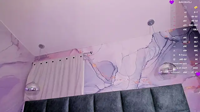 Snapshot of AntonellaRossi chatting on 04.05.26 AntonellaRossi online show from 04.05.26