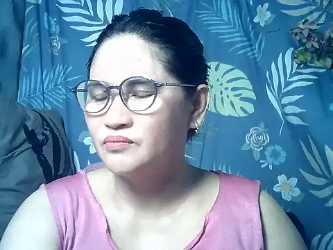 Snapshot of Amazing_Angel22 chatting on 06.15.26 Amazing Angel22 online show from 06.15.26