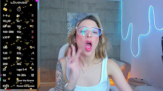 barbie scoth  online show from 01.08.25