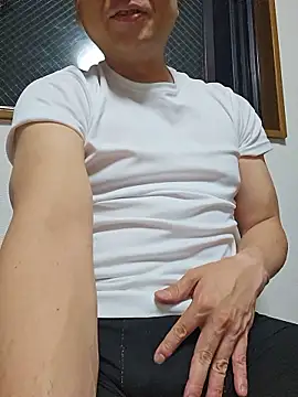 Snapshot of munyunu chatting on 05.22.26 munyunu online show from 05.22.26