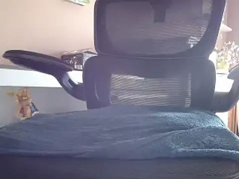 suedel65 online show from 02.19.25