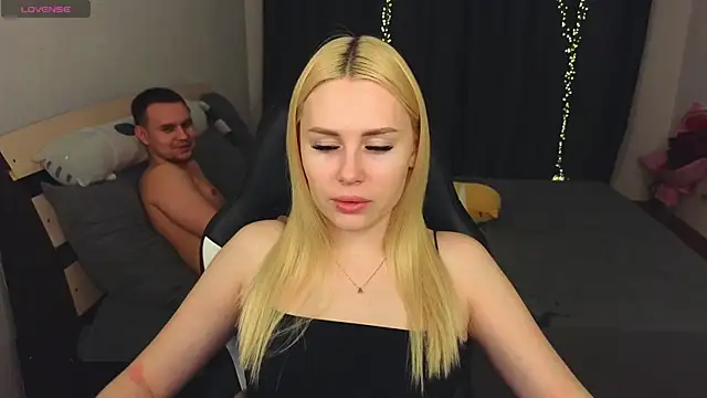 Snapshot of Alenca_hot_sex chatting on 03.03.25 Alenca hot sex online show from 03.03.25