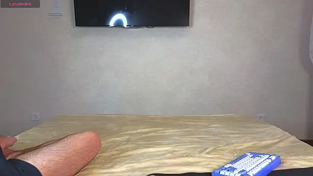 Snapshot of Alenca_hot_sex chatting on 10.29.25 Alenca hot sex online show from 10.29.25