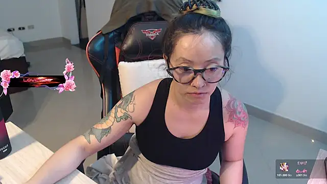 pink-2022 online show from 06.10.26