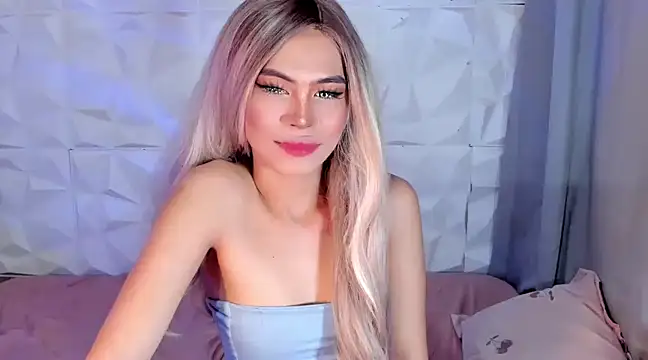 Snapshot of Mathildajam chatting on 02.20.25 Mathildajam online show from 02.20.25