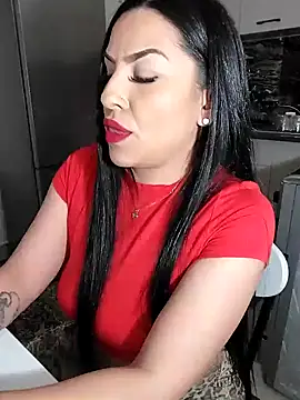 Snapshot of hot-babygirl chatting on 03.10.25 hot-babygirl online show from 03.10.25