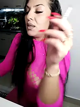 Snapshot of hot-babygirl chatting on 11.20.25 hot-babygirl online show from 11.20.25