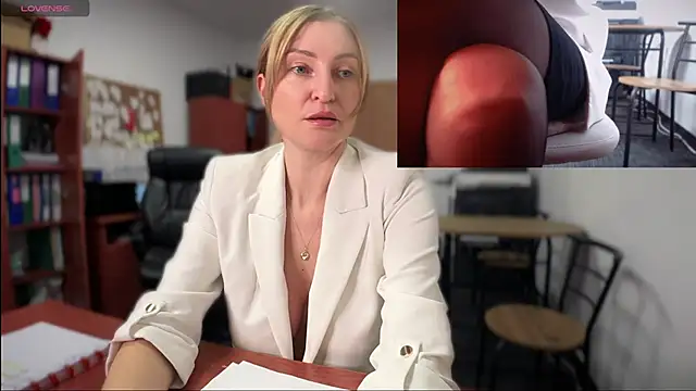 legsLONG online show from 12.09.24