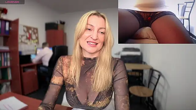 legsLONG online show from 01.20.25