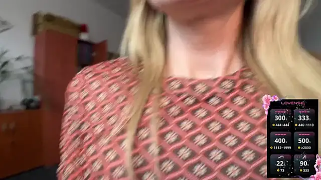 legsLONG online show from 02.27.25