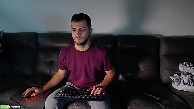 CrazyDom1 online show from 10.25.25