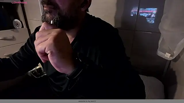 Snapshot of TigerOne19 chatting on 12.02.25 TigerOne19 online show from 12.02.25