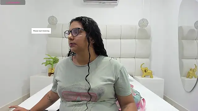 DanielleEvans  online show from 11.06.25