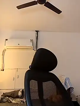  IRRESISTIBLE  online show from 01.21.25