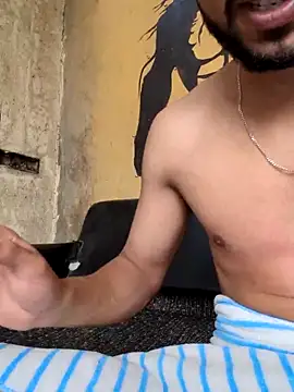  IRRESISTIBLE  online show from 03.15.25