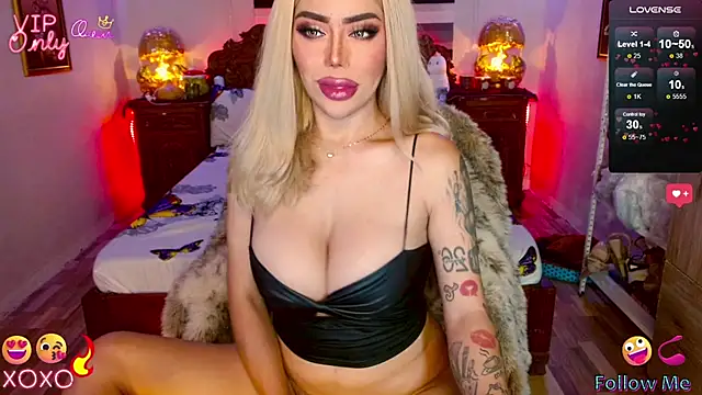 Magnificent Goddess online show from 05.15.26