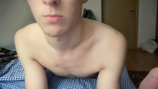 Snapshot of Lamonteik chatting on 10.25.25 Lamonteik online show from 10.25.25