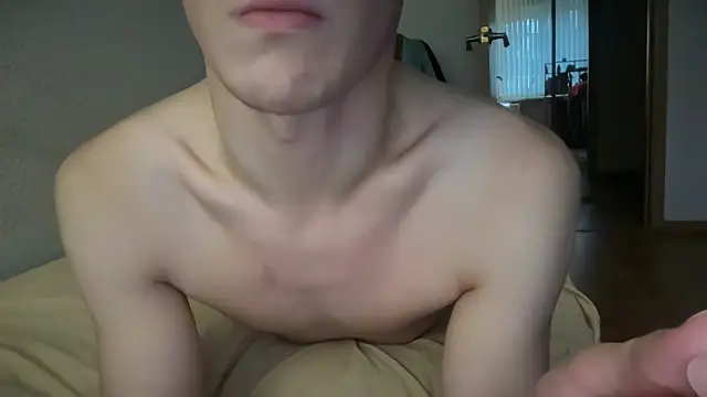 Snapshot of Lamonteik chatting on 11.26.25 Lamonteik online show from 11.26.25