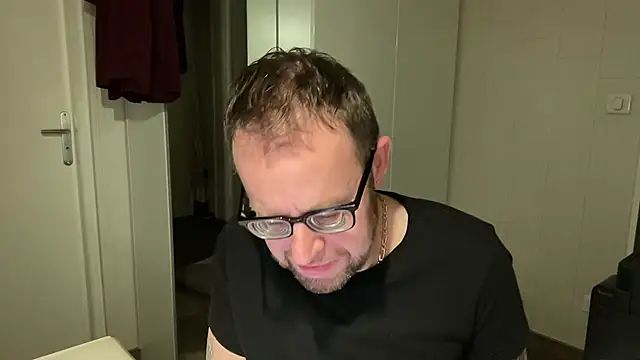 FABIOGLASSES online show from 01.03.25