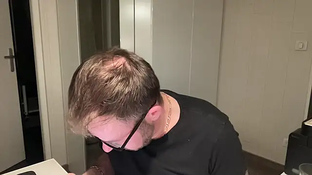 FABIOGLASSES online show from 02.27.25