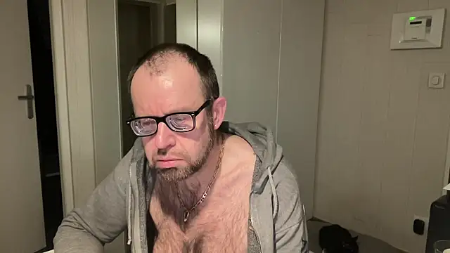 FABIOGLASSES online show from 02.08.26