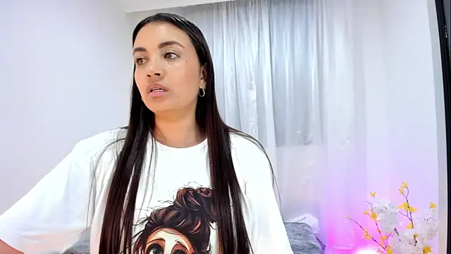 aisha es online show from 10.22.25