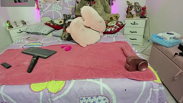 Karly moon online show from 12.21.24