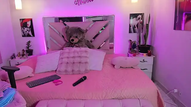 Karly moon online show from 06.17.26