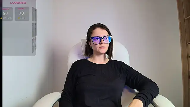 Snapshot of Arya_starrk chatting on 03.19.25 Arya starrk online show from 03.19.25