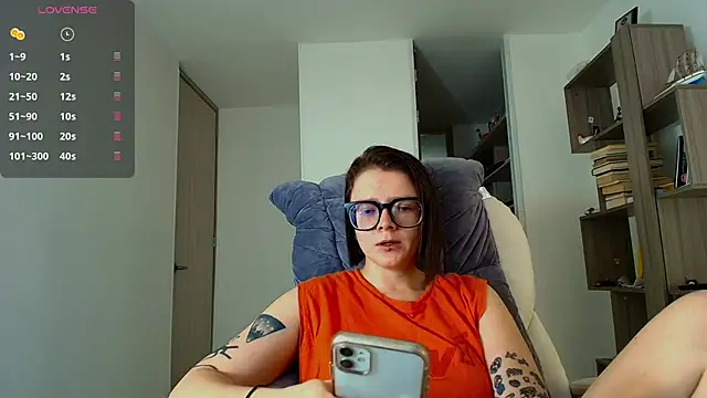 Snapshot of Arya_starrk chatting on 10.15.25 Arya starrk online show from 10.15.25