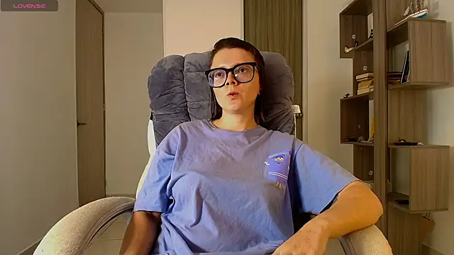 Snapshot of Arya_starrk chatting on 11.04.25 Arya starrk online show from 11.04.25