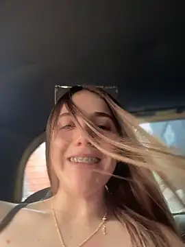 ShelbyHagen online show from 11.16.25