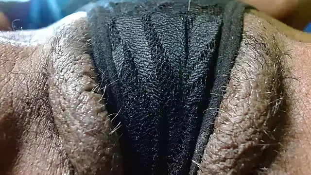 bethanywilson 23 online show from 10.28.25