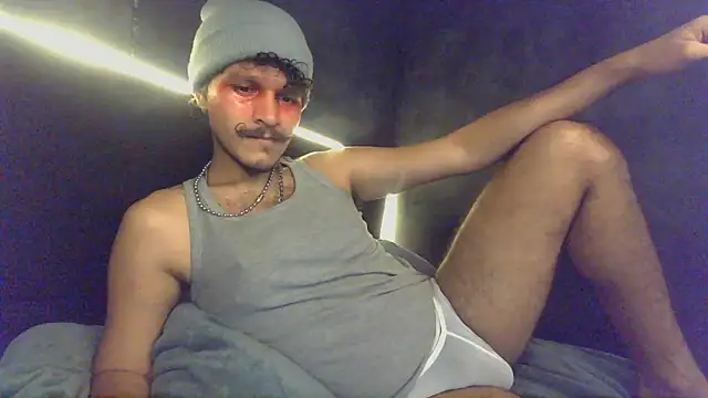 Snapshot of die_mond chatting on 02.06.26 die mond online show from 02.06.26