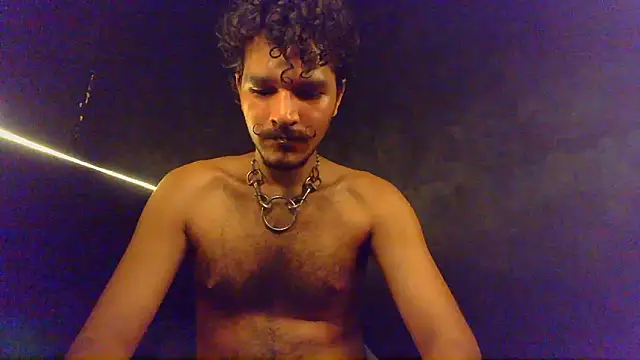 Snapshot of die_mond chatting on 02.19.26 die mond online show from 02.19.26
