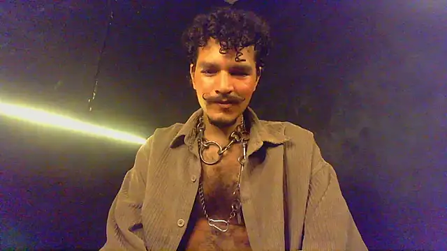 Snapshot of die_mond chatting on 02.21.26 die mond online show from 02.21.26