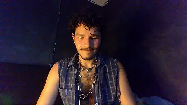 Snapshot of die_mond chatting on 03.19.26 die mond online show from 03.19.26