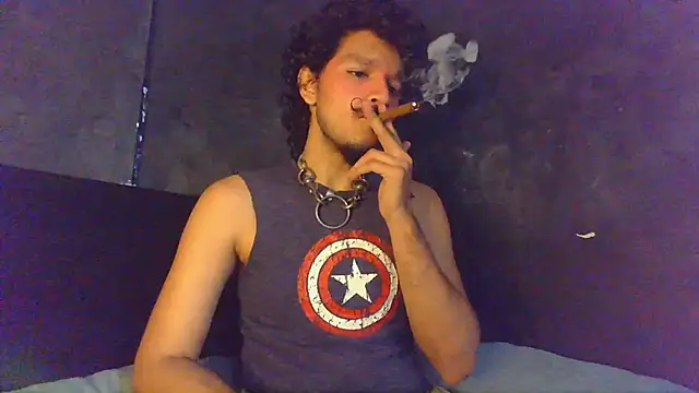 Snapshot of die_mond chatting on 04.29.26 die mond online show from 04.29.26
