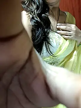 Snapshot of SHANAYA94 chatting on 11.27.25 SHANAYA94 online show from 11.27.25