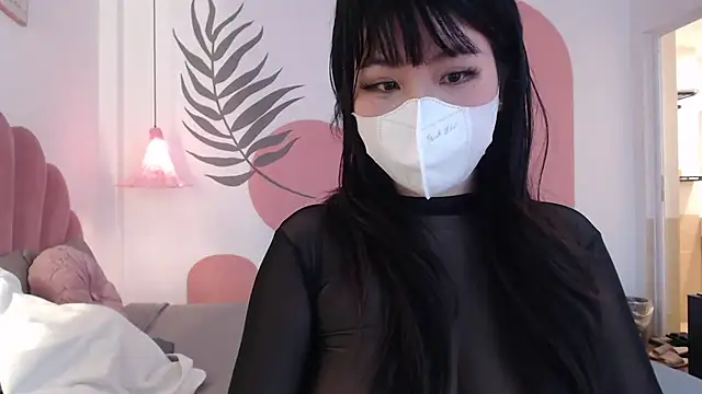 Onee-Chew online show from 11.01.25