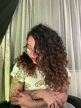 Samantha Bernardo online show from 02.07.26