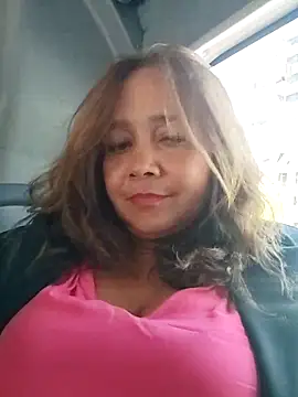 Snapshot of NatashaMILF76 chatting on 01.09.25 NatashaMILF76 online show from 01.09.25