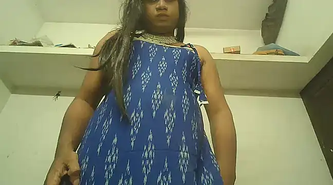 Snapshot of Akhilamolu_the_transsissy chatting on 02.04.25 Akhilamolu the transsissy online show from 02.04.25